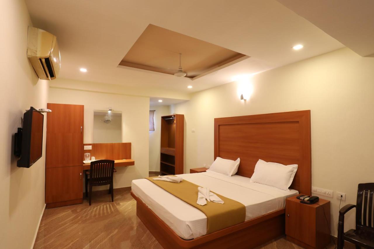 Hotel Rydham Maduraj Zewnętrze zdjęcie