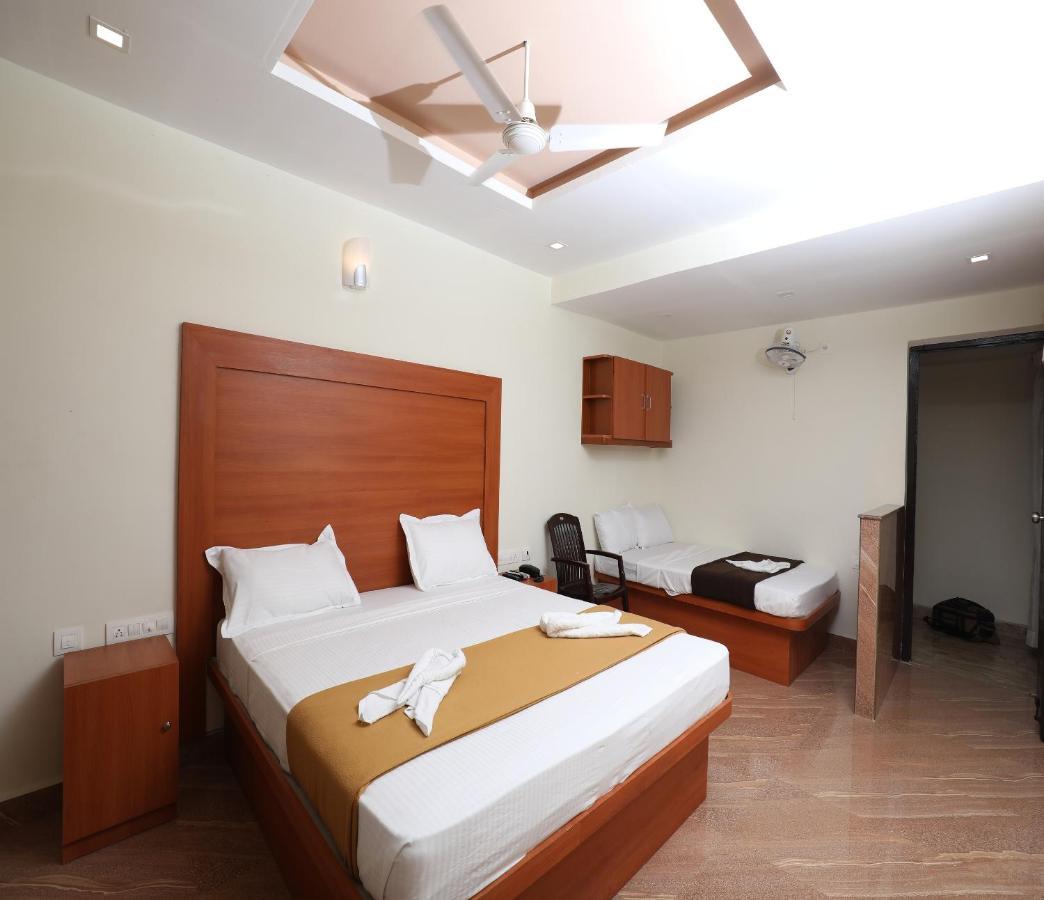 Hotel Rydham Maduraj Zewnętrze zdjęcie